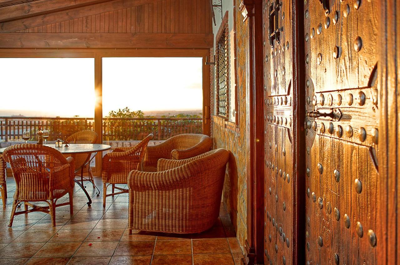 Finca El Ronqueo * Granada